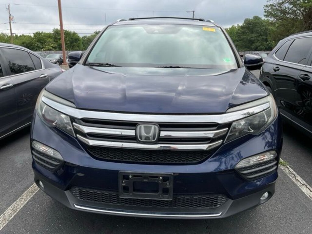 Used 2017 Honda Pilot Touring SUV