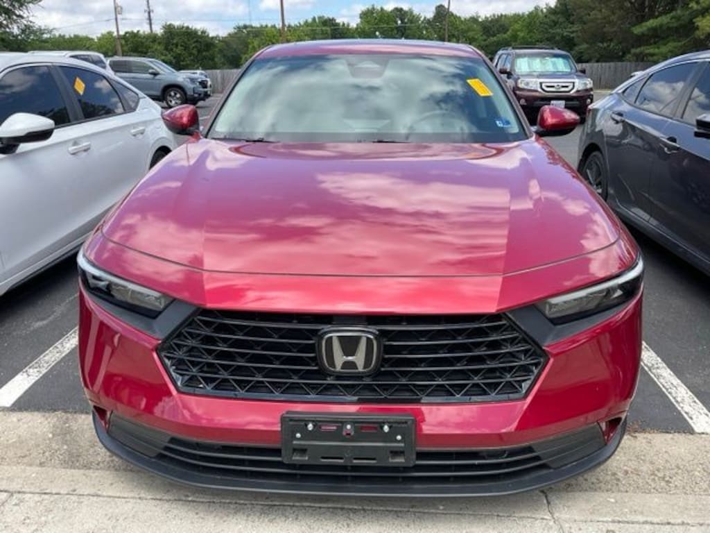 Used 2023 Honda Accord EX Sedan
