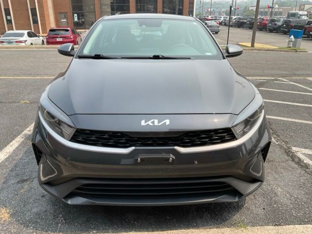 Used 2024 Kia Forte LXS Sedan