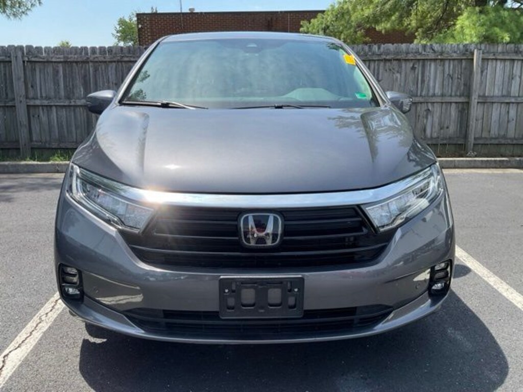 Used 2024 Honda Odyssey Touring Minivan/Van