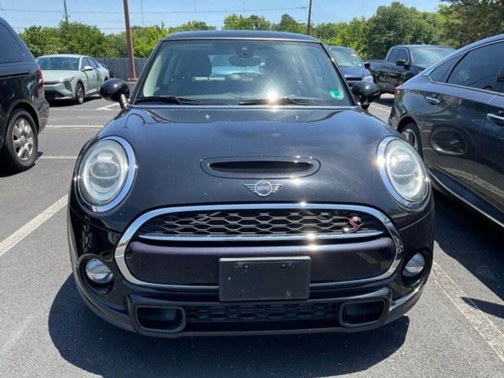 Used 2019 MINI Cooper S Hatchback