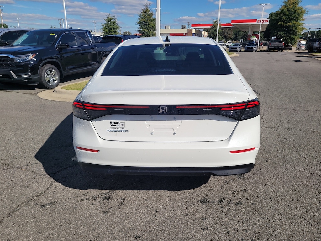 New 2025 Honda Accord SE Sedan