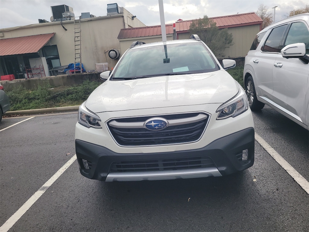 Used 2022 Subaru Outback Limited SUV