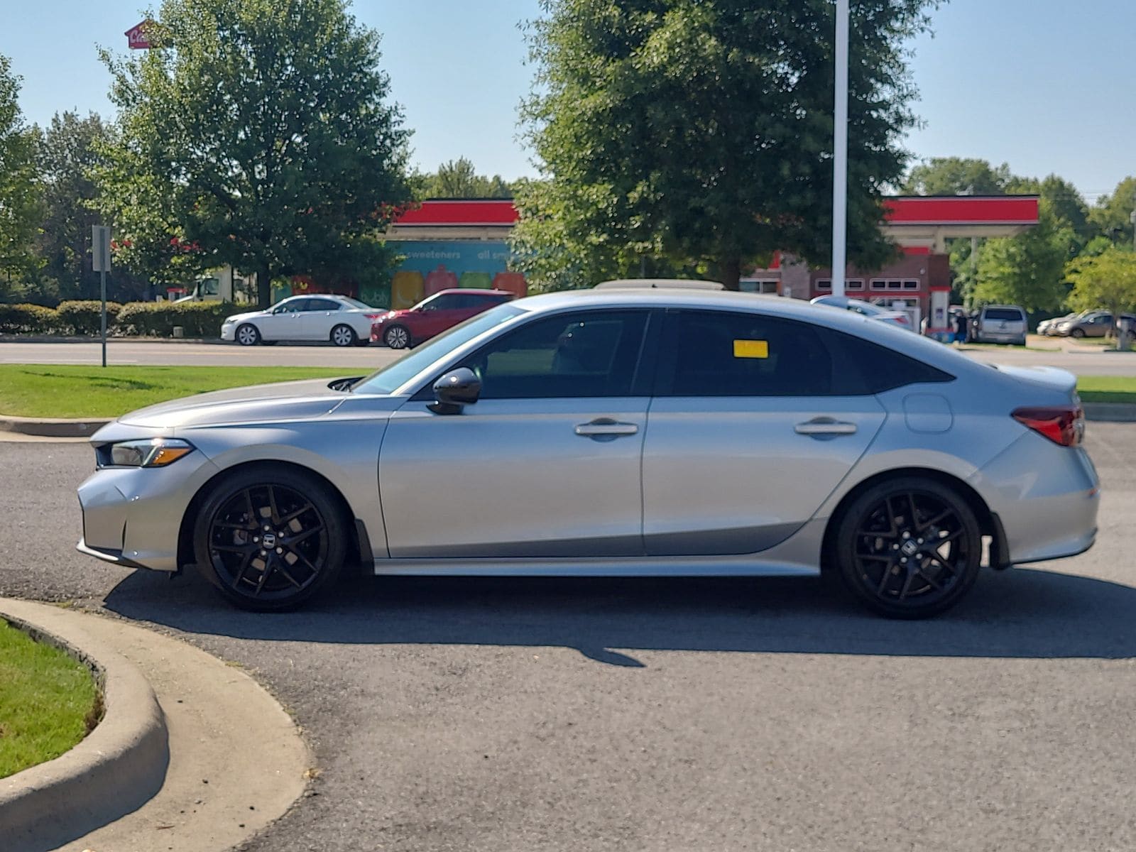 2025 Honda Civic Sport - Photo 6