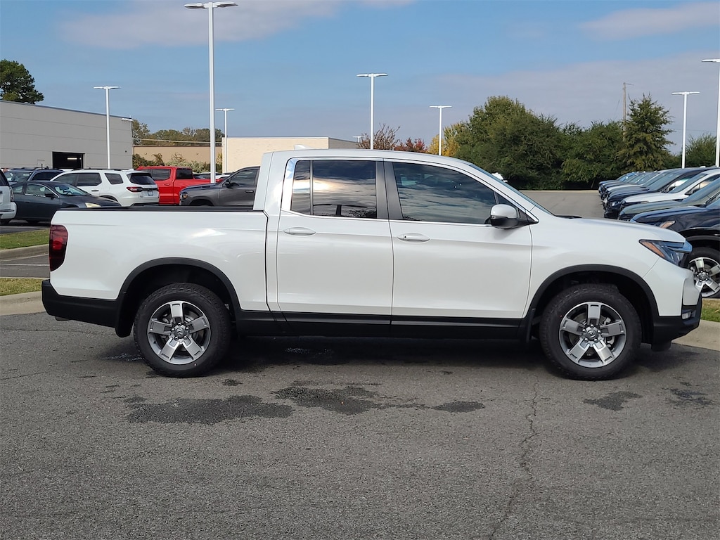 New 2026 Honda Ridgeline RTL Truck Crew Cab