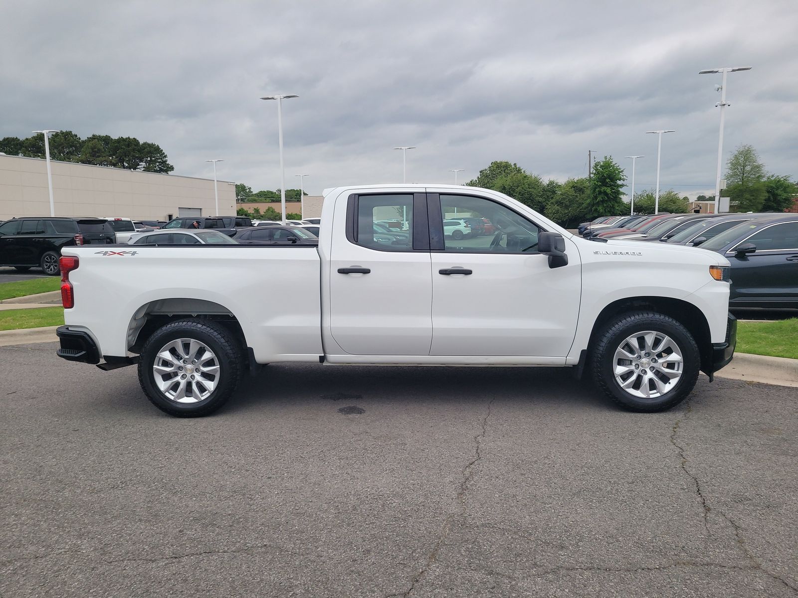 Used 2020 Chevrolet Silverado 1500 Work Truck with VIN 1GCRYAEF0LZ197996 for sale in Little Rock