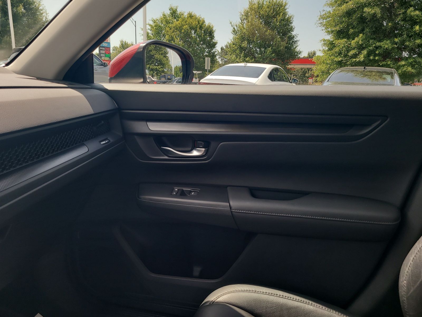 2023 Honda CR-V LX - Photo 28