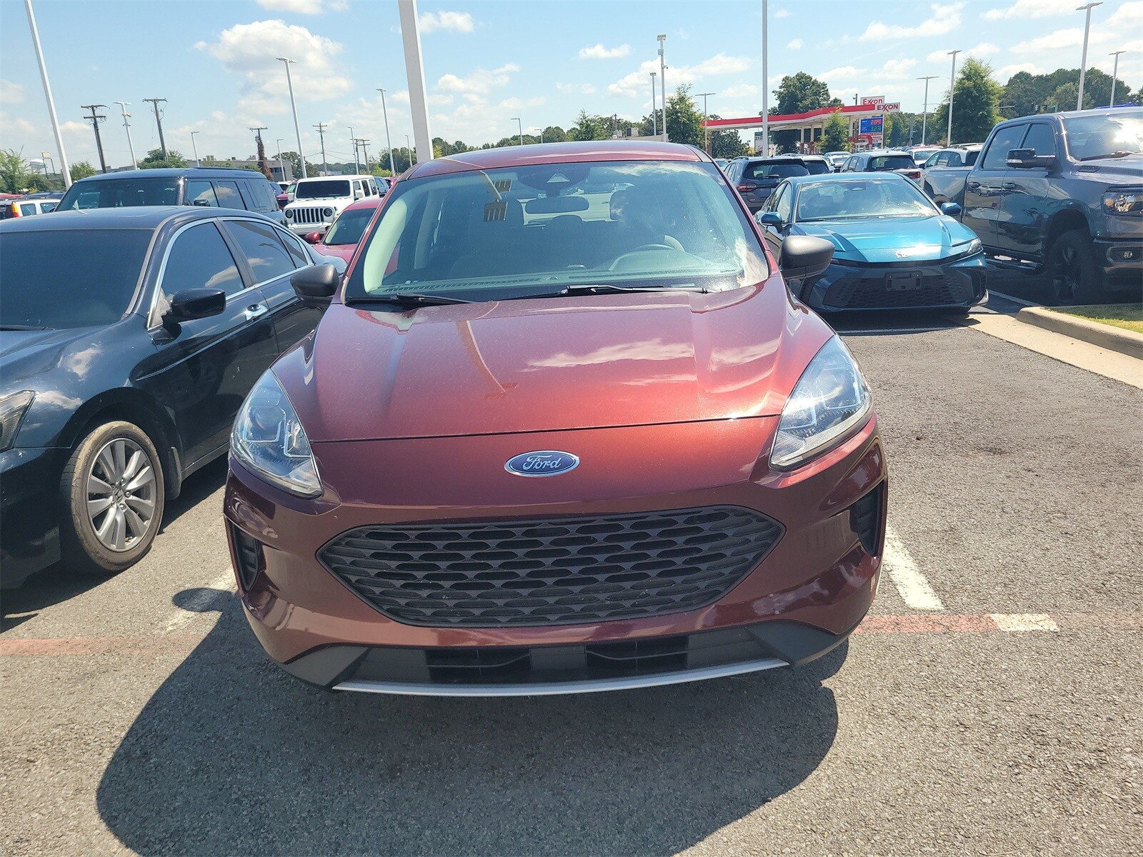 2021 Ford Escape S photo 2