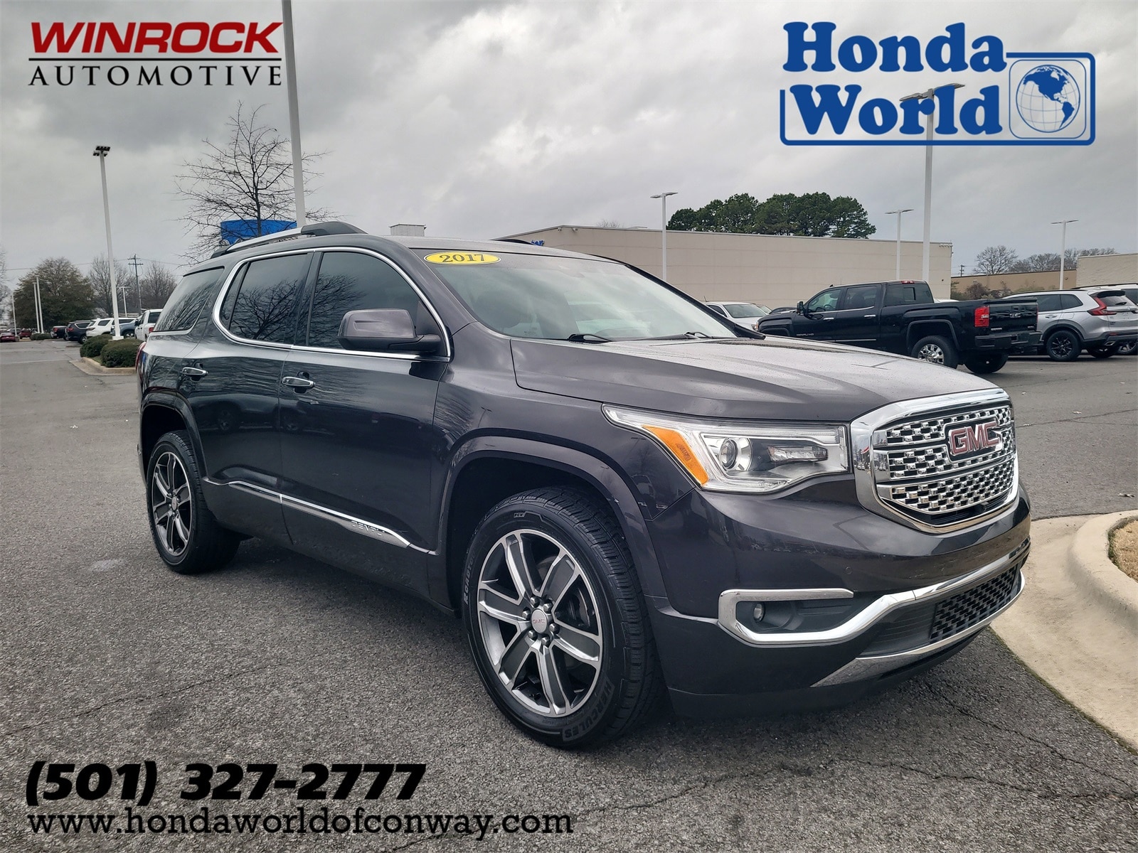2017 GMC Acadia Denali's photo