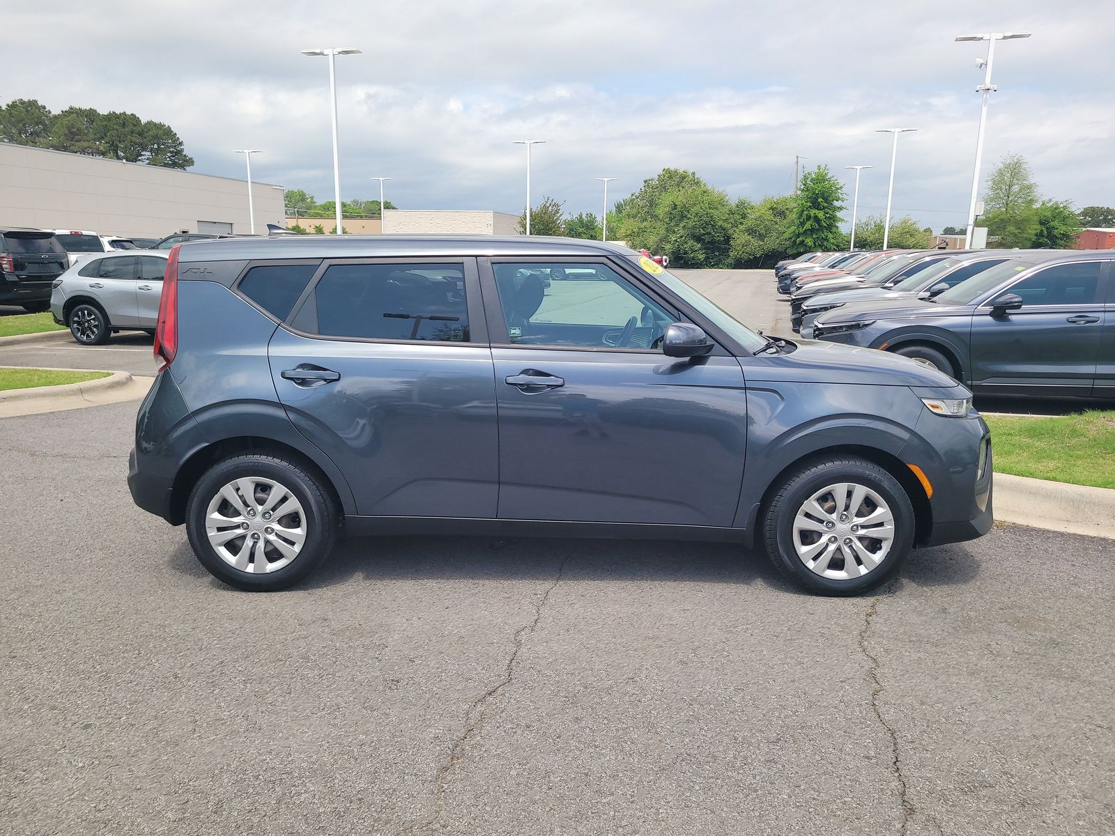 Used 2020 Kia Soul LX with VIN KNDJ23AU6L7115585 for sale in Conway, AR
