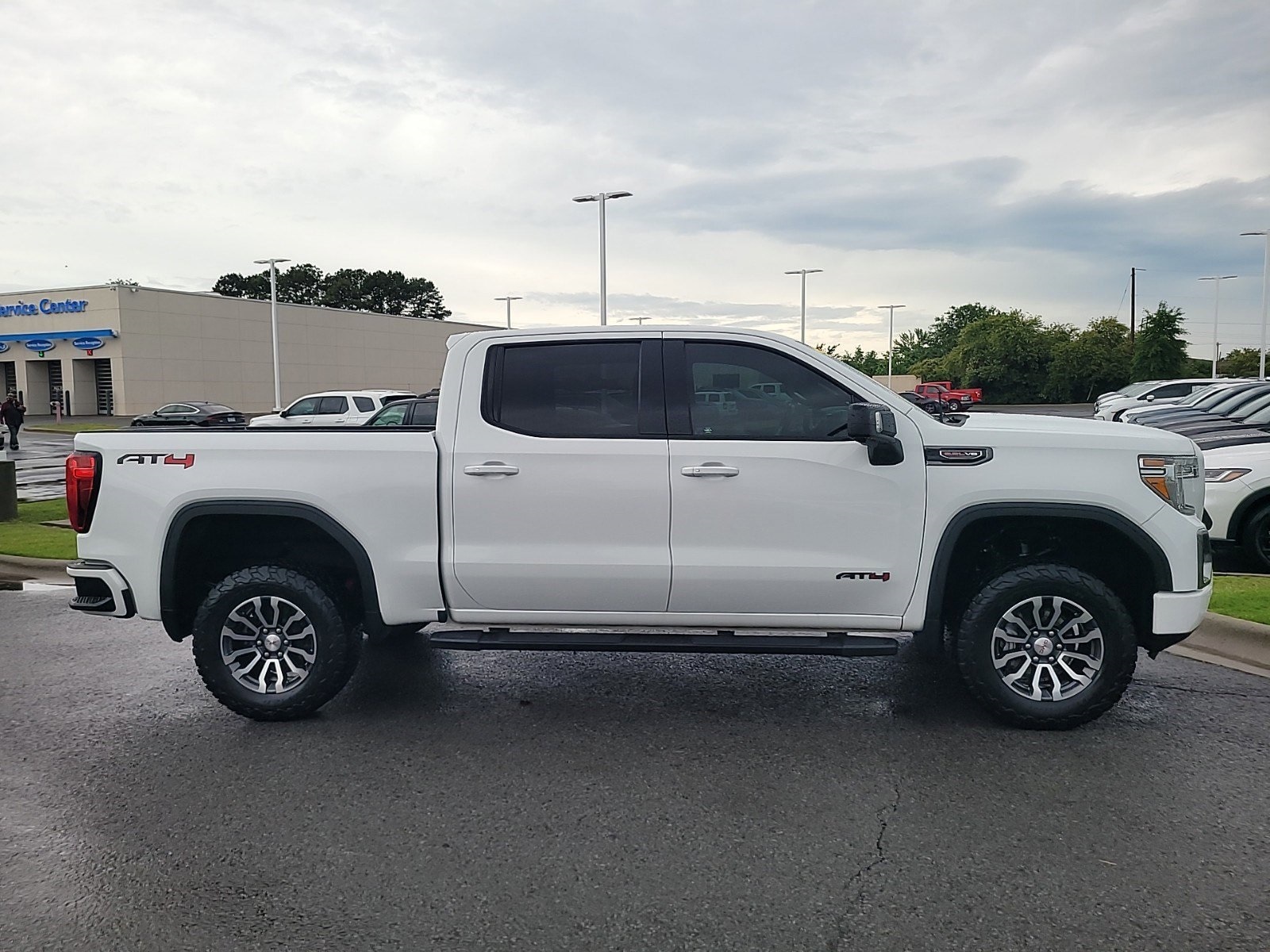 Used 2020 GMC Sierra 1500 AT4 with VIN 3GTP9EELXLG260541 for sale in Little Rock