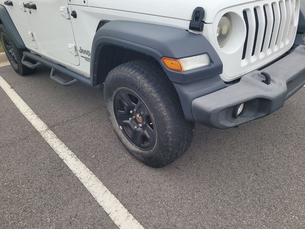 Used 2018 Jeep Wrangler Unlimited Sport SUV