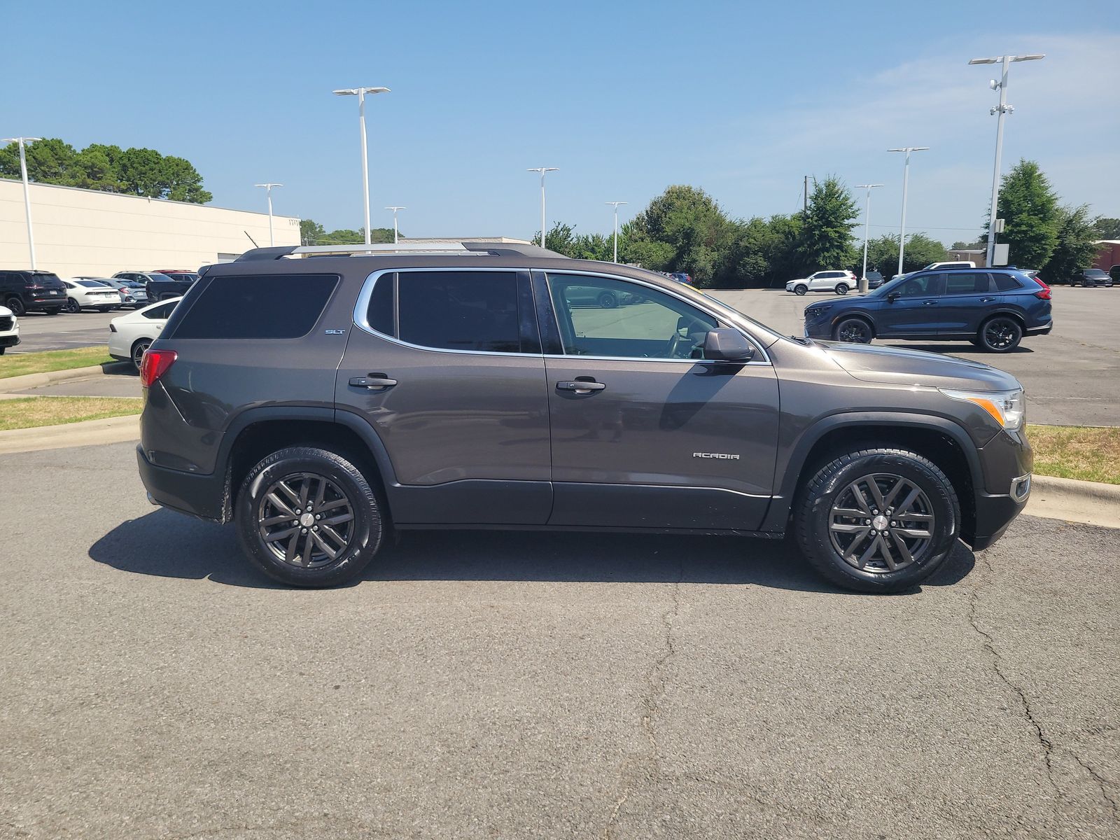 Used 2019 GMC Acadia SLT-1 with VIN 1GKKNMLS9KZ211134 for sale in Conway, AR