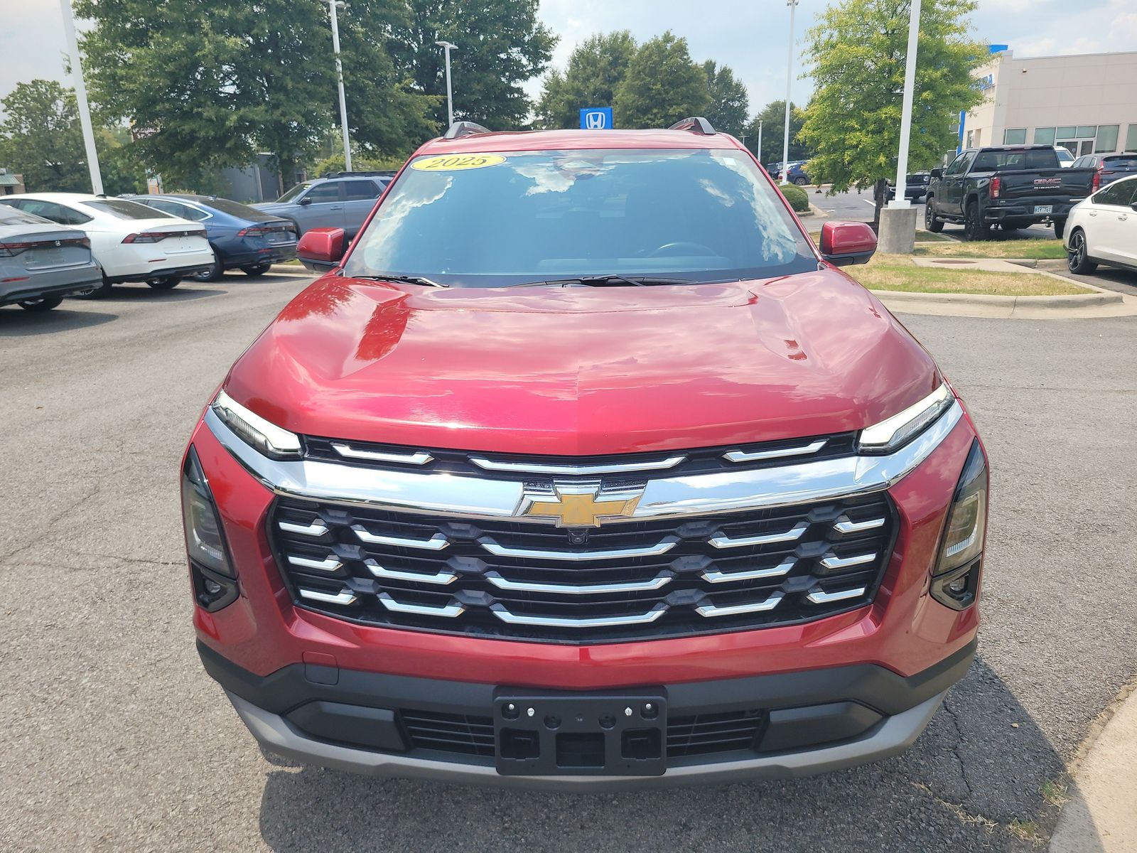 2025 Chevrolet Equinox LT - Photo 8