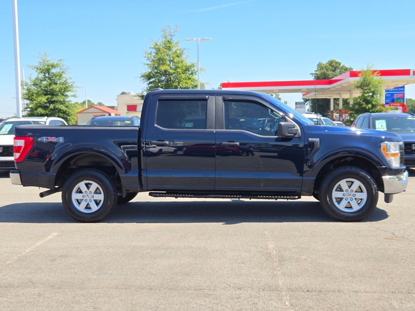 Used 2022 Ford F-150 XL with VIN 1FTEW1EP1NFA05115 for sale in Little Rock