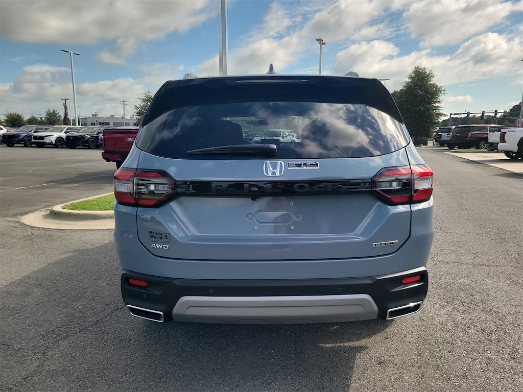 New 2025 Honda Pilot Touring SUV