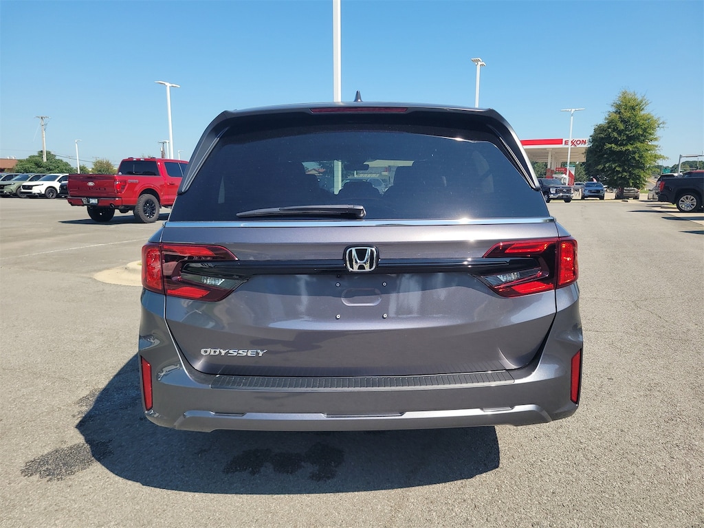 New 2026 Honda Odyssey EX-L Van Passenger