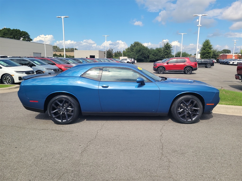 Used 2023 Dodge Challenger SXT Coupe