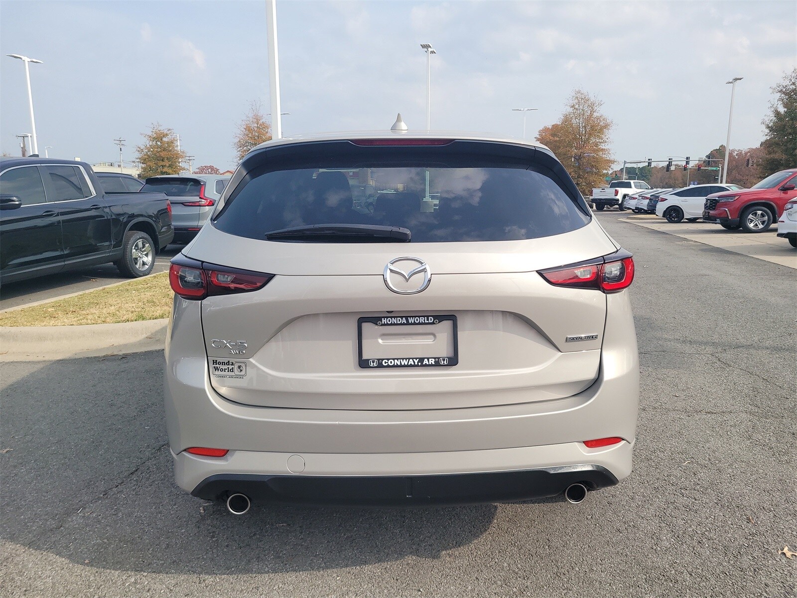 2024 Mazda CX-5 2.5 Select photo 4