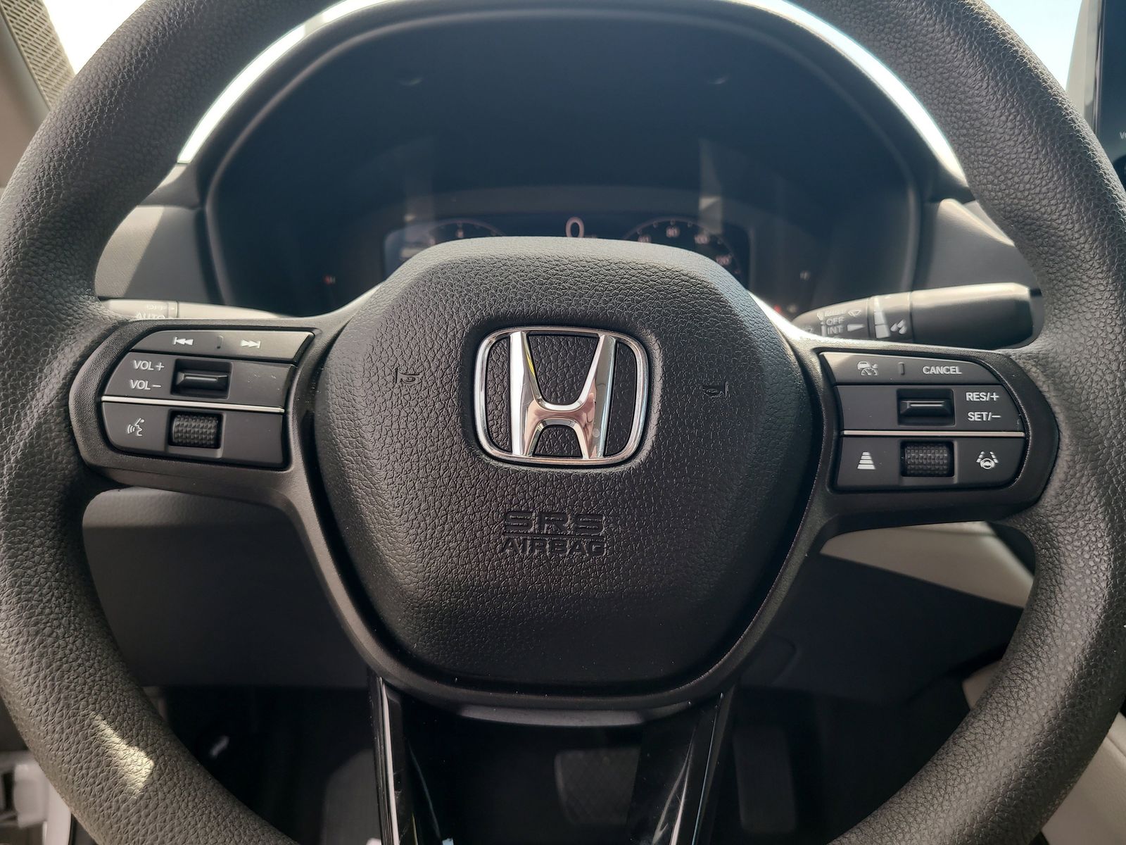 2025 Honda Accord SE - Photo 13
