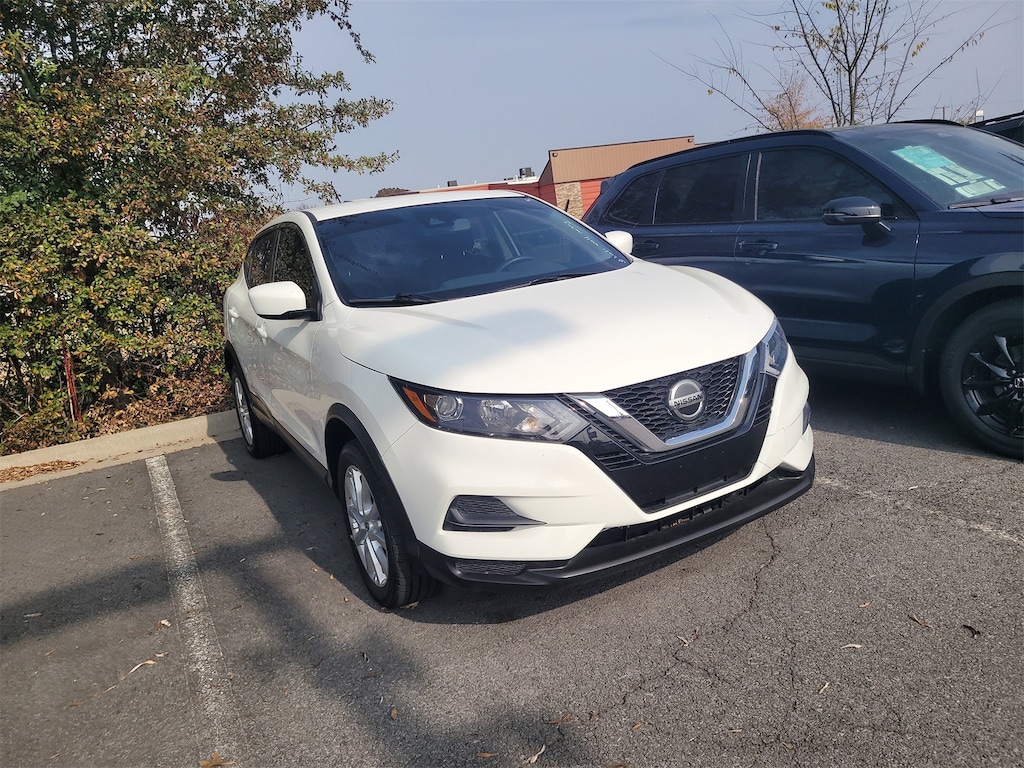 Used 2020 Nissan Rogue Sport S SUV