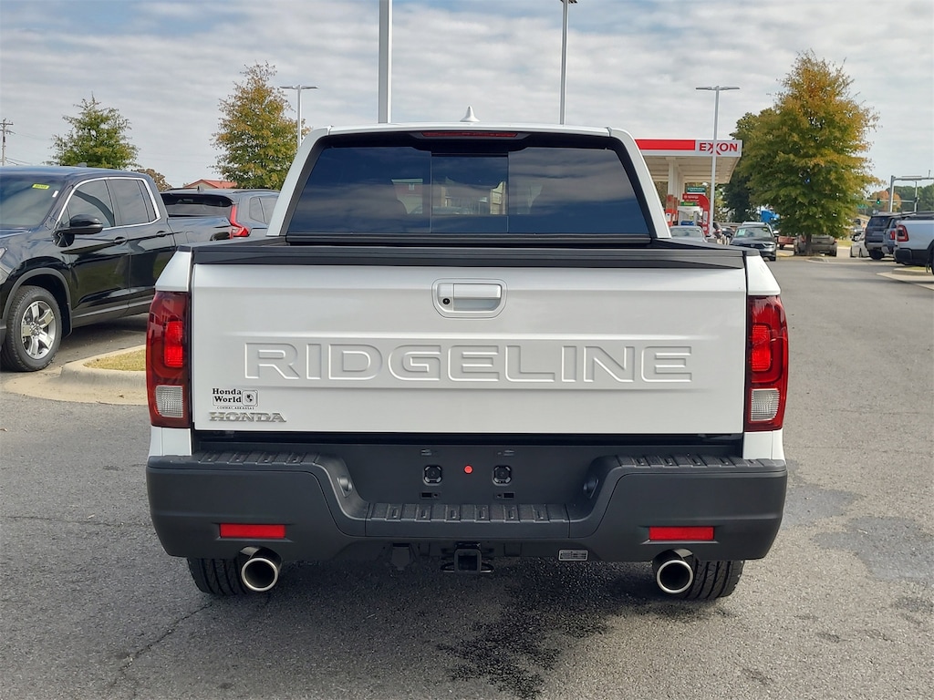 New 2026 Honda Ridgeline RTL Truck Crew Cab