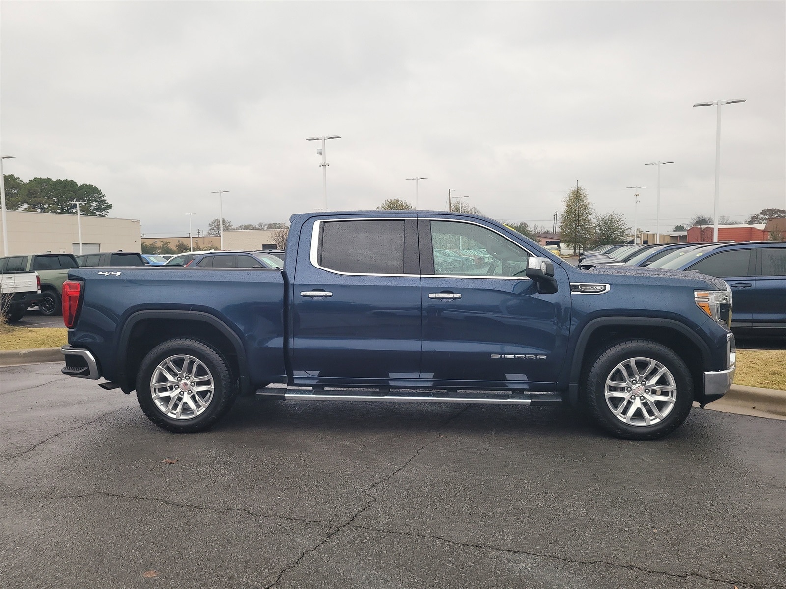 Used 2019 GMC Sierra 1500 SLT with VIN 3GTU9DED9KG214784 for sale in Little Rock