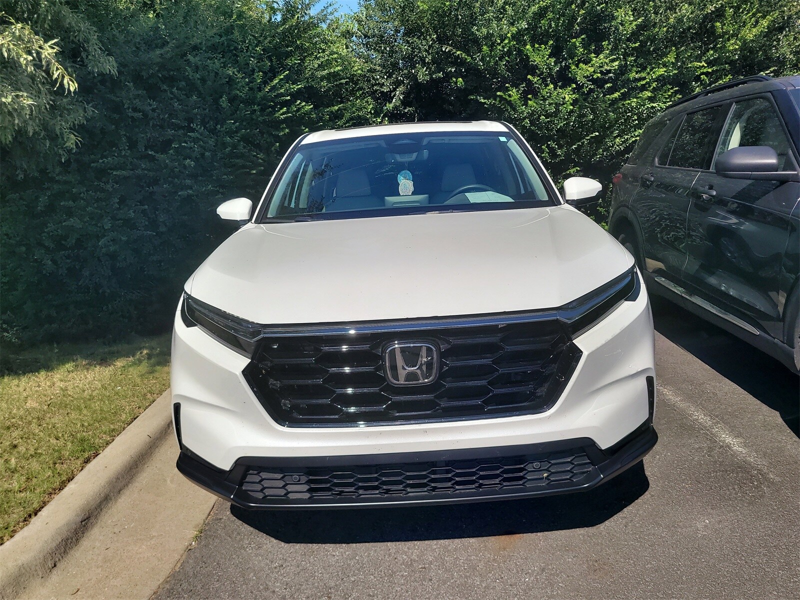2025 Honda CR-V EX-L photo 2