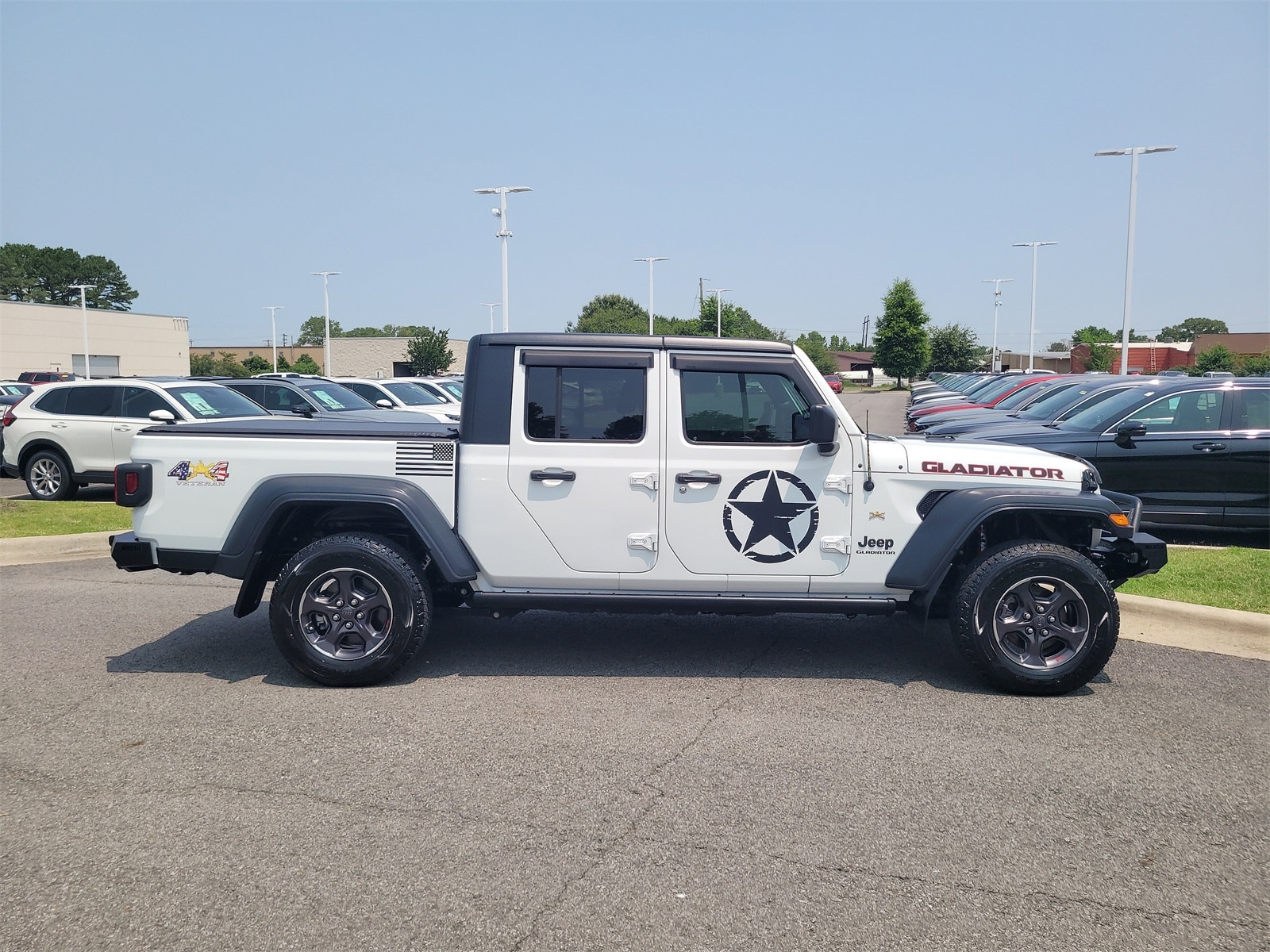 Used 2020 Jeep Gladiator Sport S with VIN 1C6JJTAG4LL195724 for sale in Little Rock