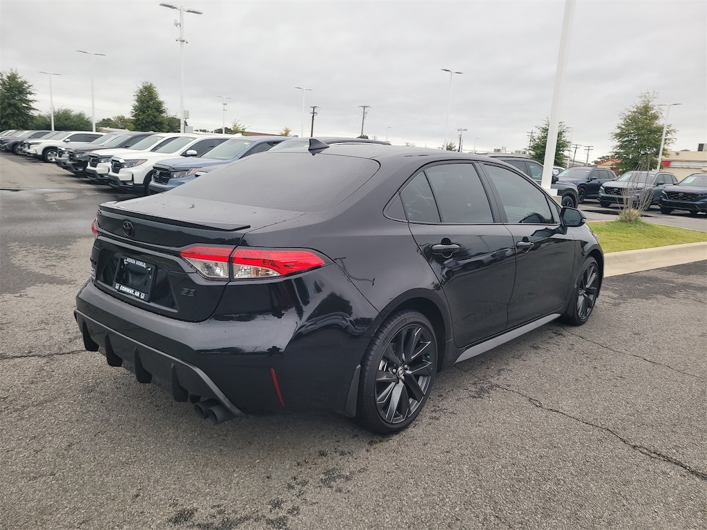 Used 2025 Toyota Corolla SE Sedan