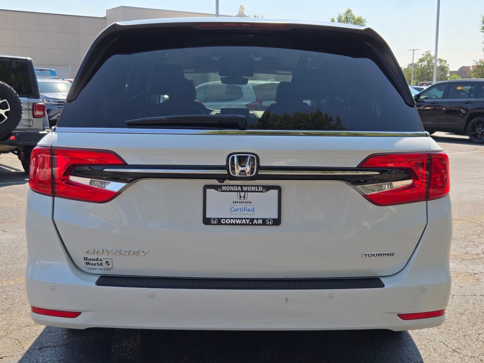 2022 Honda Odyssey Touring photo 3