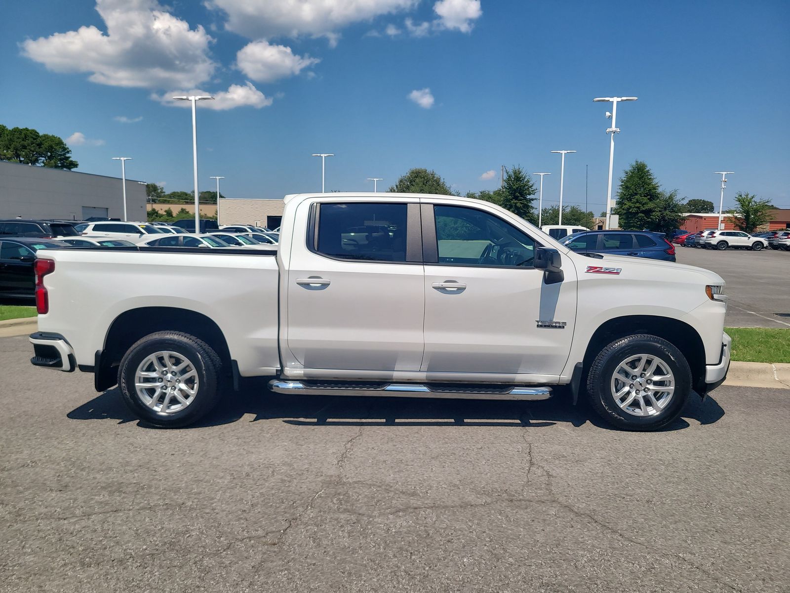 Used 2020 Chevrolet Silverado 1500 RST with VIN 1GCUYEED0LZ304030 for sale in Little Rock