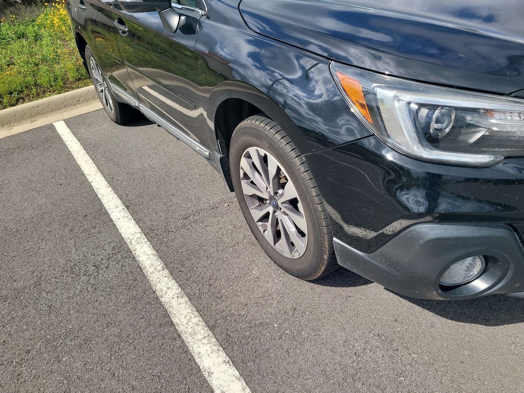 Used 2018 Subaru Outback 2.5i SUV