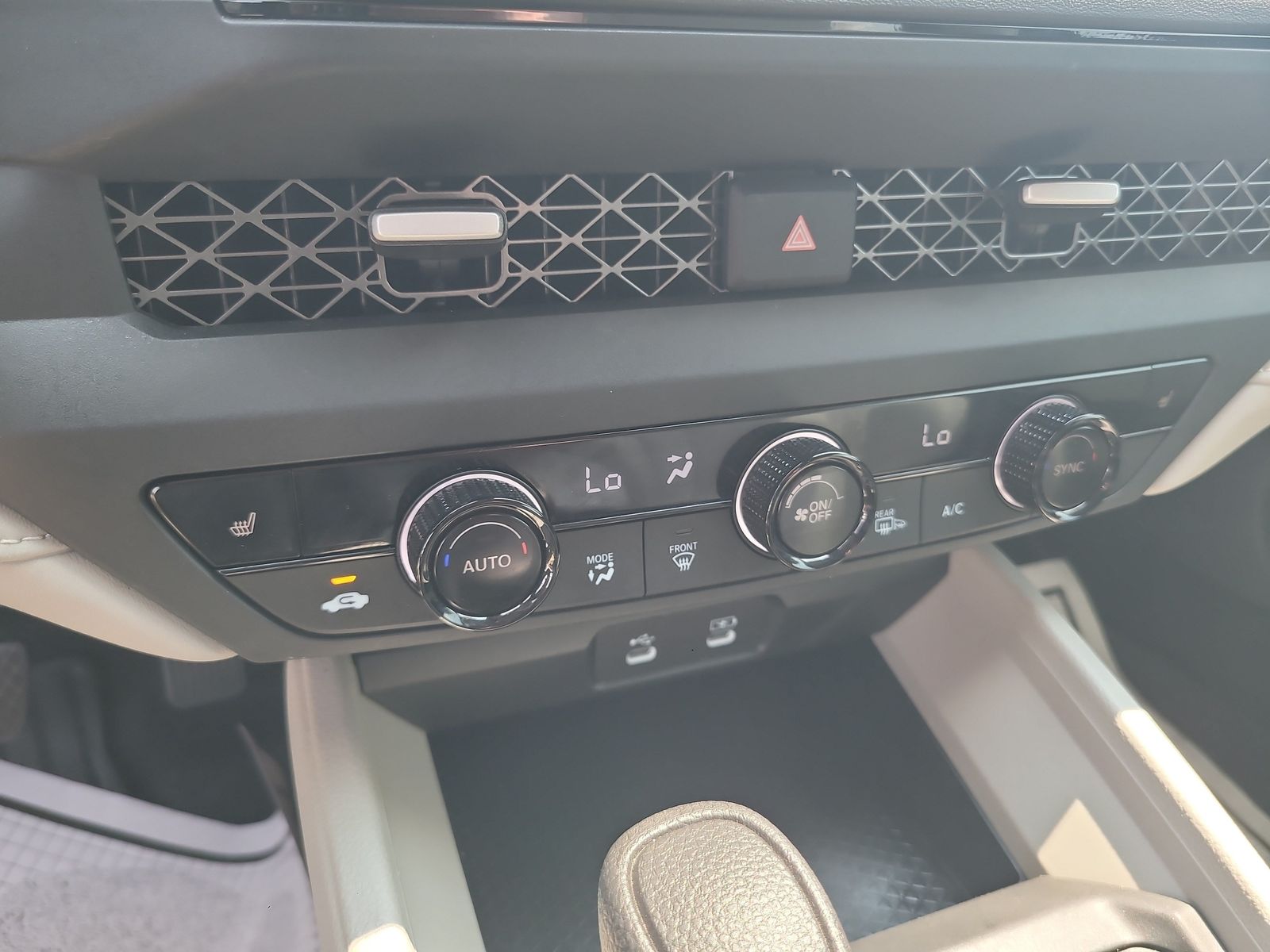 2025 Honda Accord SE - Photo 18