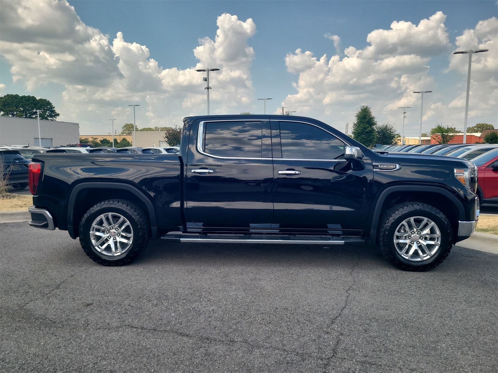 Used 2019 GMC Sierra 1500 SLT with VIN 3GTU9DED3KG156767 for sale in Little Rock