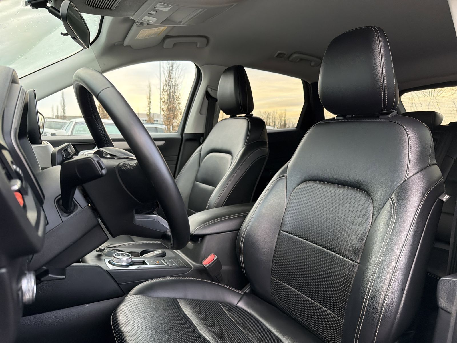 2022 Ford Escape SEL - Photo 12