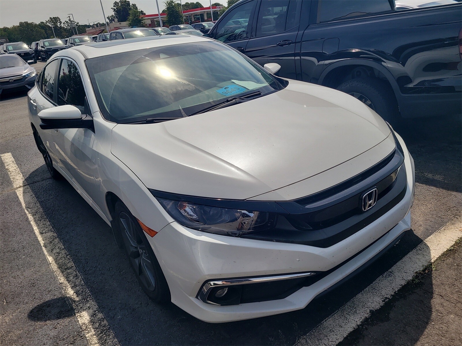 2019 Honda Civic EX-L photo 2