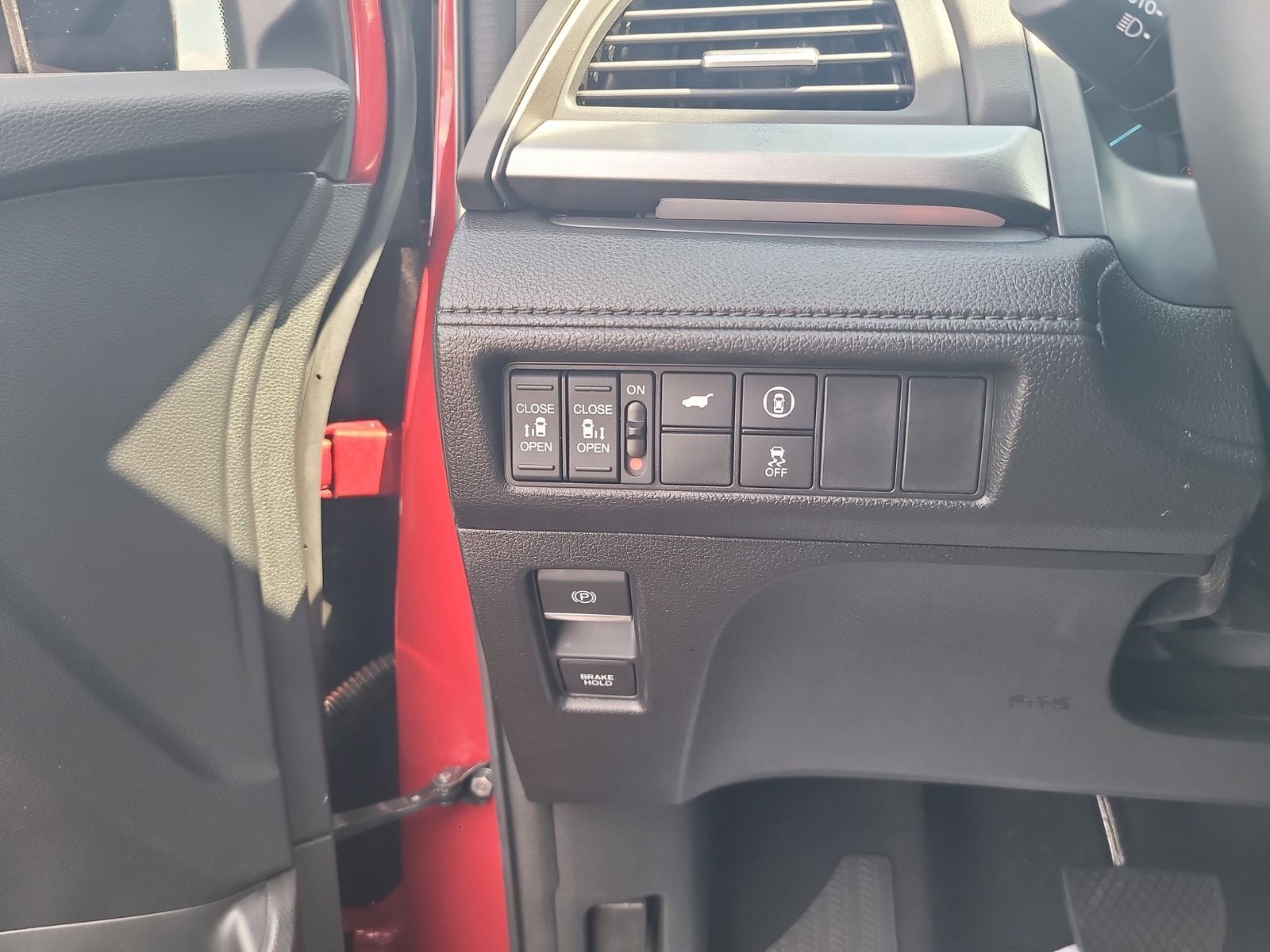 2024 Honda Odyssey SPORT - Photo 17