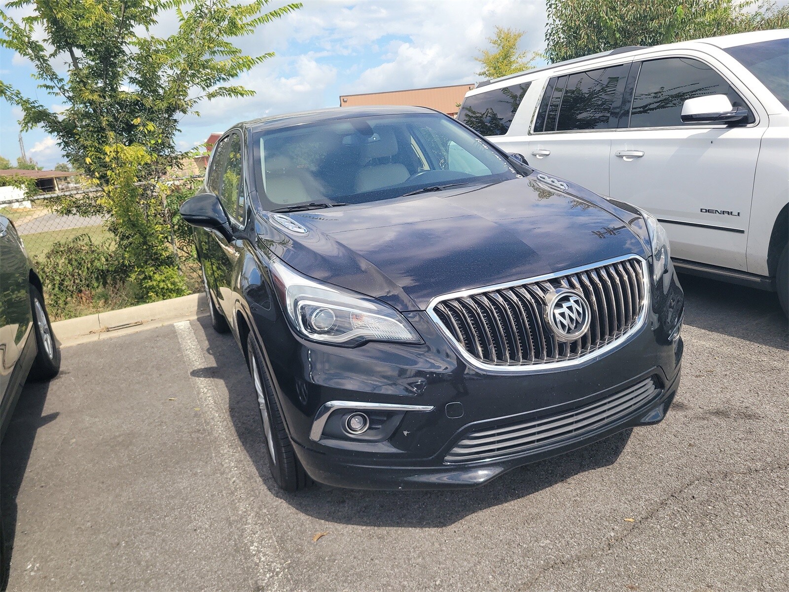 2018 Buick Envision Preferred photo 2