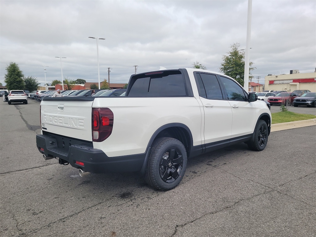 New 2026 Honda Ridgeline Black Edition Truck Crew Cab