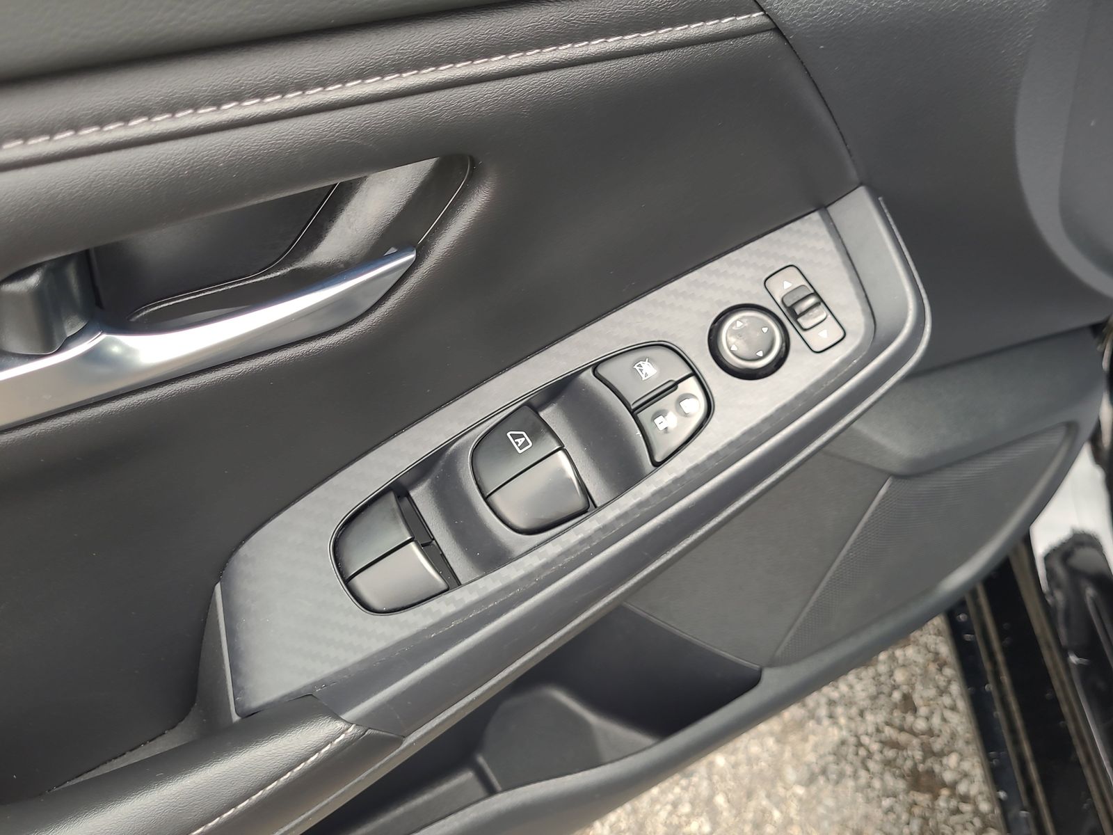 2021 Nissan Sentra SV - Photo 22