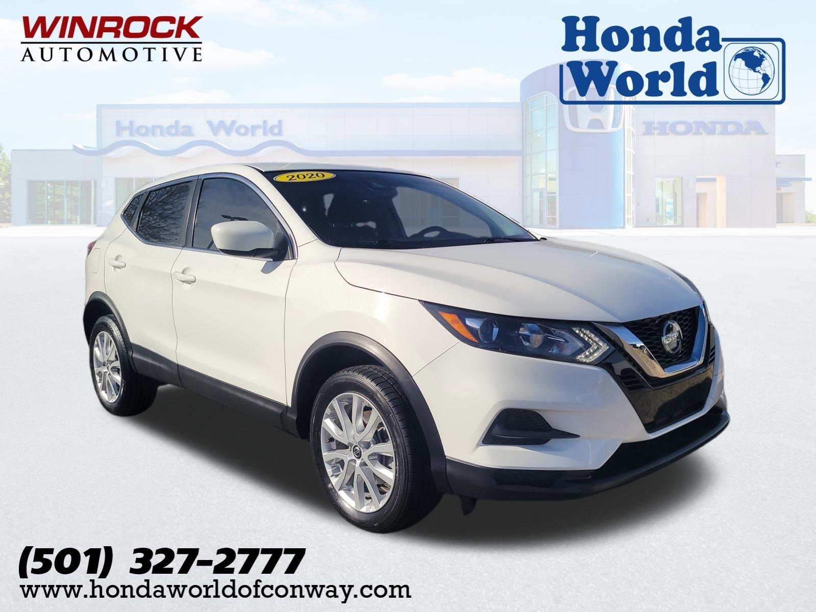 2020 Nissan Rogue Sport S's photo