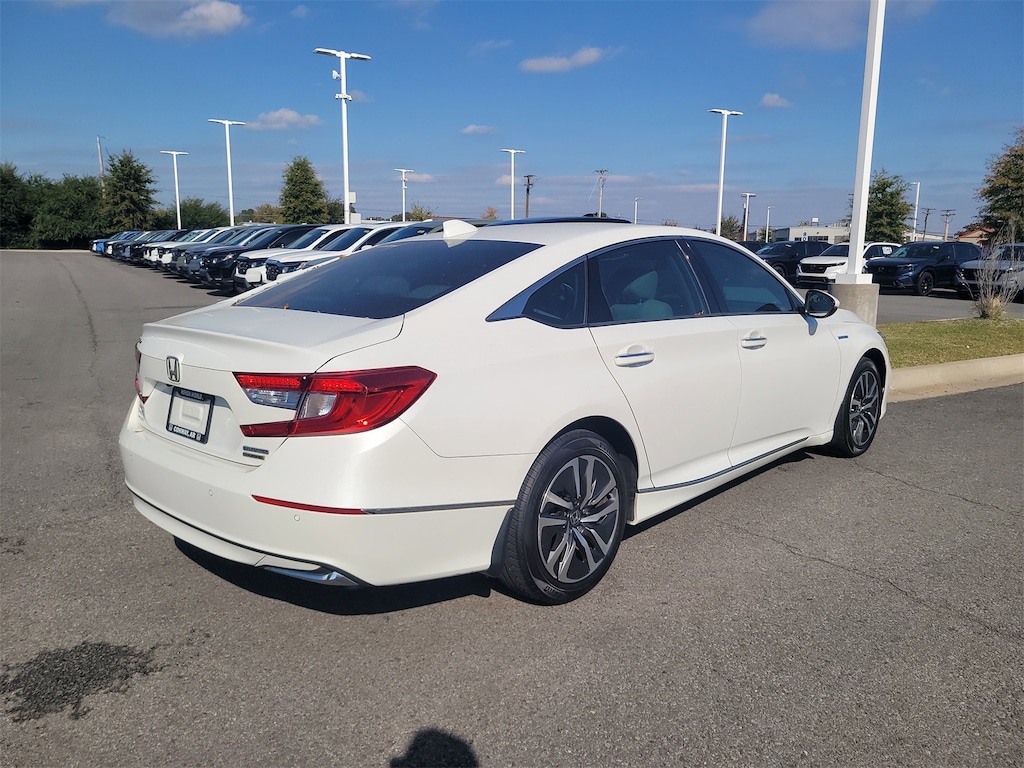 Used 2018 Honda Accord Hybrid Touring Sedan