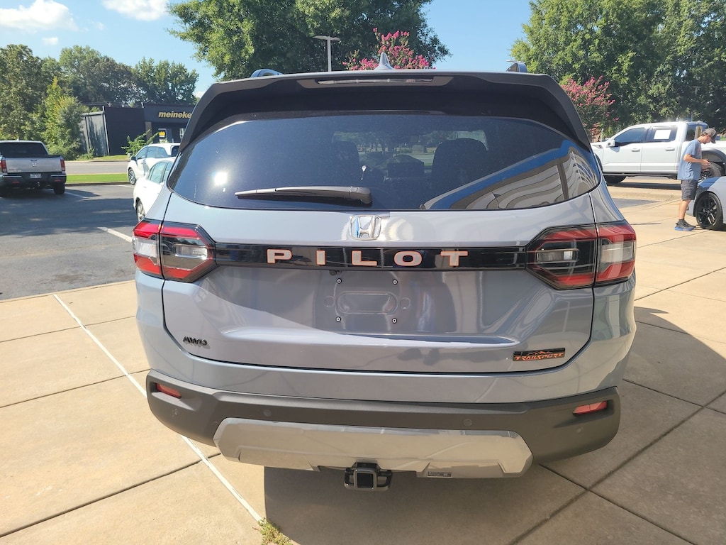 New 2026 Honda Pilot TrailSport SUV