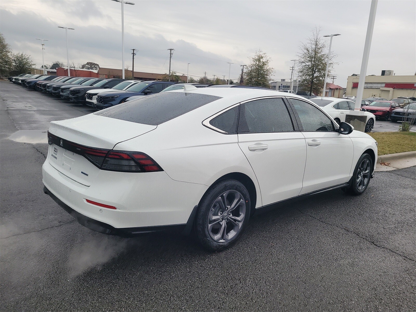 2025 Honda Accord Hybrid EX-L photo 3