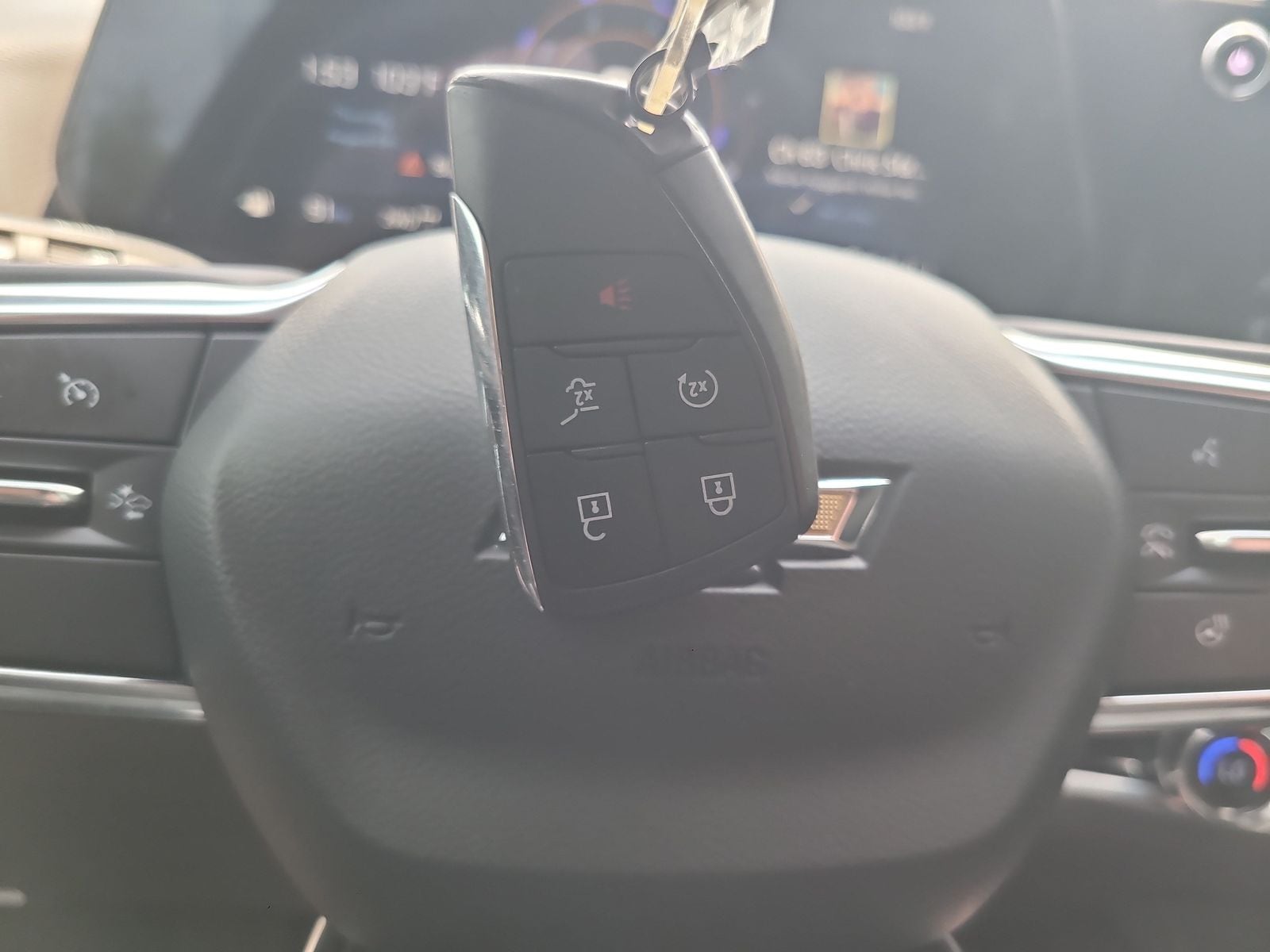 2025 Chevrolet Equinox LT - Photo 30