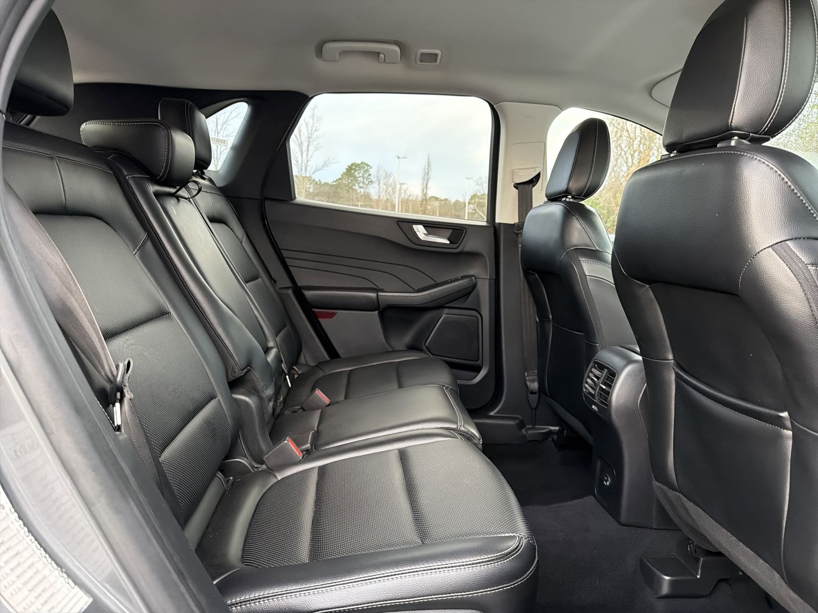 2022 Ford Escape SEL - Photo 17