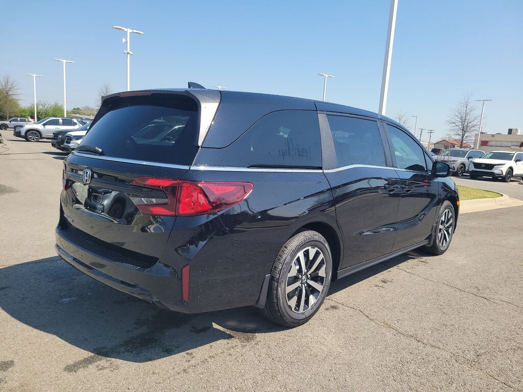 New 2026 Honda Odyssey EX-L Van Passenger