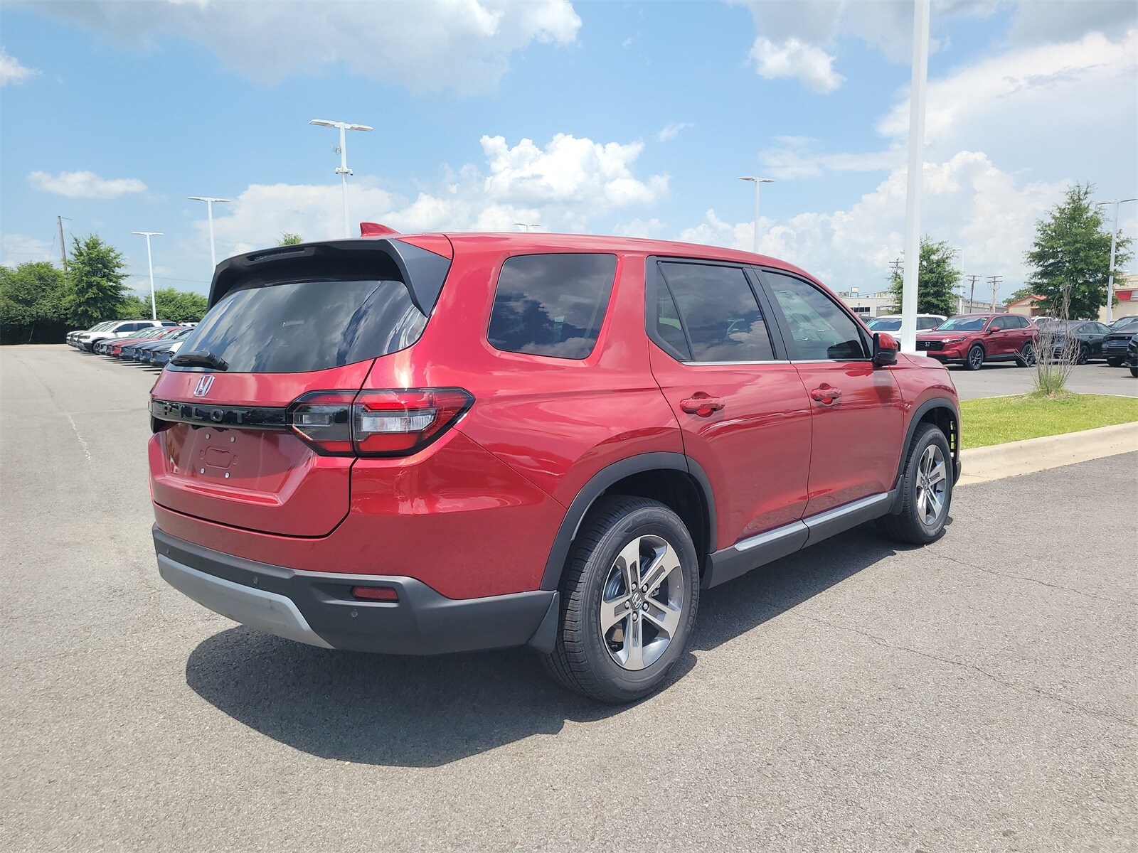2025 Honda Pilot EX-L photo 3