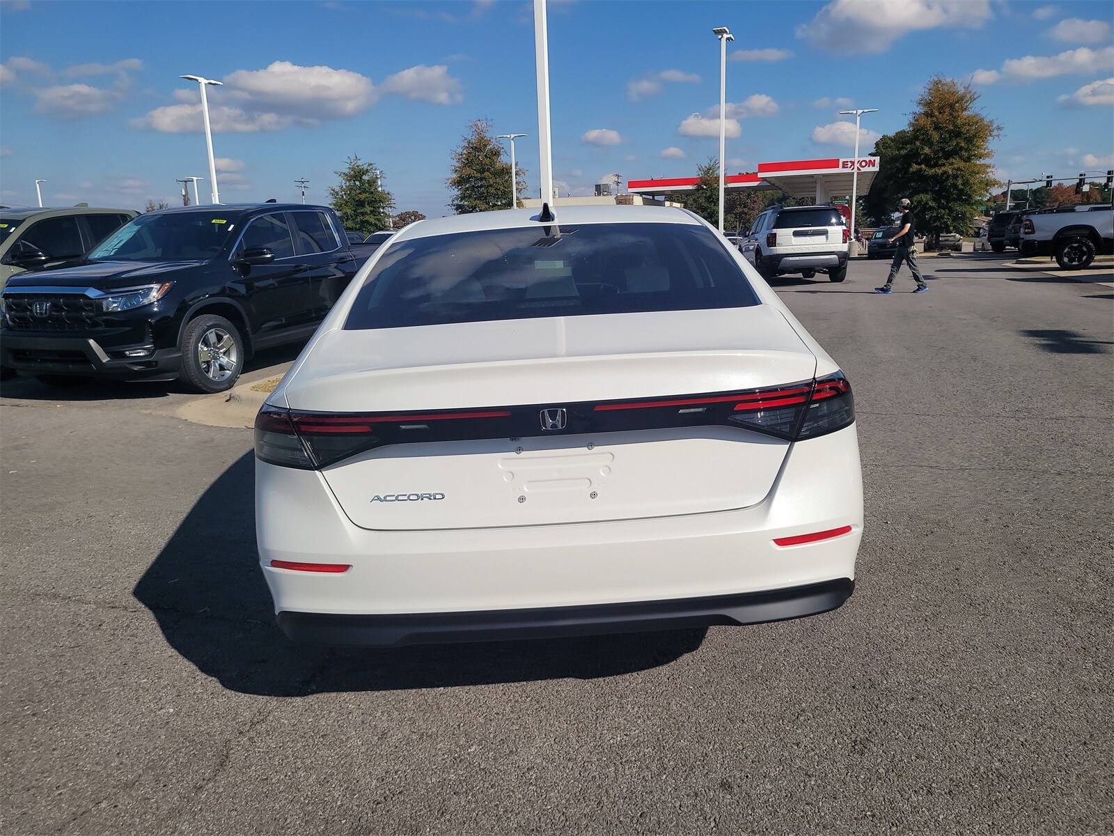 2025 Honda Accord SE photo 4